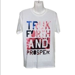 💪🏽Young Men’s gently worn Tee.